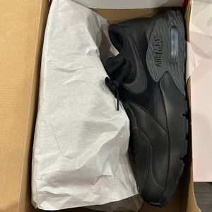 Brand new Nike air max excee